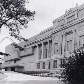 Fig.1. The Ulster Museum. Reproduced with permission from the Ulster Museum.