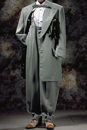 Recreated zoot suit as displayed in the exhibition 39Streetstyle 