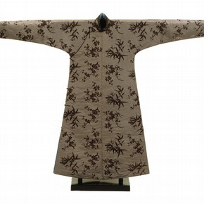 Robe, 1900-1930. Museum no. FE.126-1983