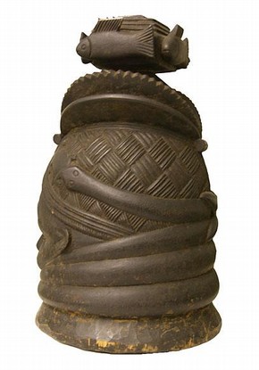 Sowo mask (back). Museum no. Circ.508-1953