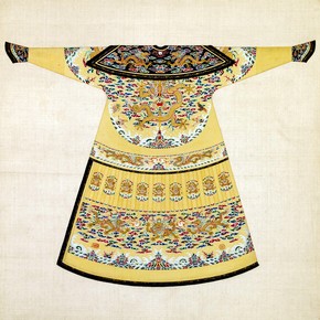 winter court robe worn by the Emperor