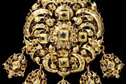 Breast ornament, enamelled gold set with diamonds, about 1620-30. Museum no. M.143-1975