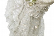 Costume for Sophie in Richard Strauss’s 'Der Rosenkavalier,' London 1974. Museum no. S.263 - 1999