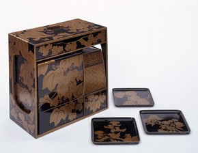 Lacquered wood picnic set, Japan, 1800-1850. Museum no. W.321-1921