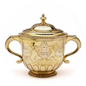 Cup and cover, about 1685, reverse of Figure 1. Museum no. M. 34-2008