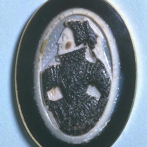 Cameo Portrait of Elizabeth I, about 1575–80. Museum no. 1603-1855