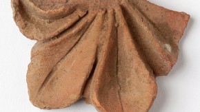 Relief fragment, 300-400 AD. Museum no. LOAN:INDIA.49 (A.T.i.0065)