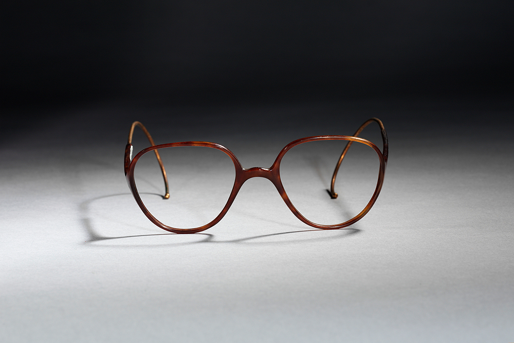 About the V&A Oliver Goldsmith Eyewear Collection - Victoria and Albert ...