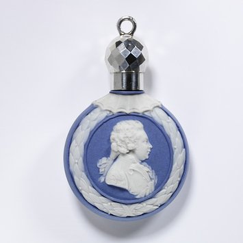 Scent bottle Scent bottle