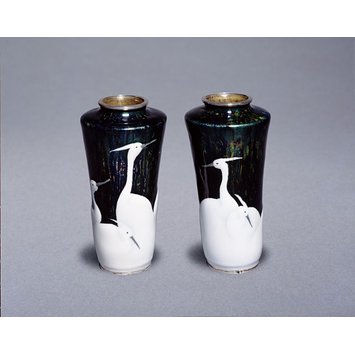 Pair of vases Pair of vases