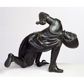 Crouching warrior (Figure)