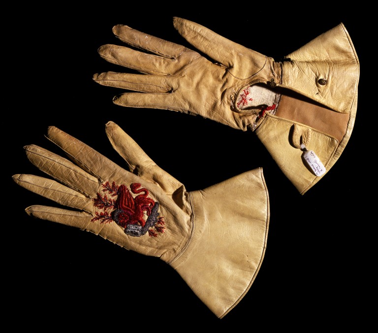 Glove | | V&A Search the Collections