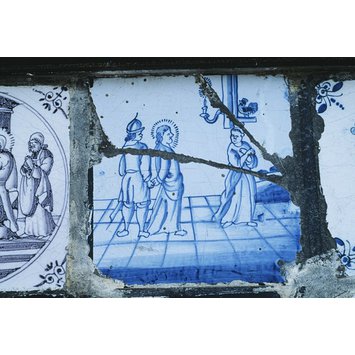 Tile - Peter's denial of Christ Tile - Peter's denial of Christ