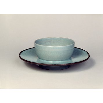 Bowl stand Bowl stand