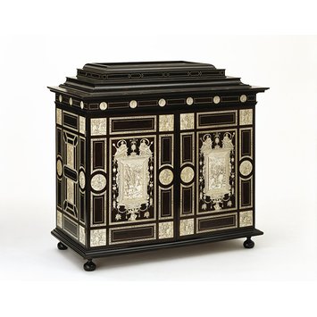 Cabinet Cabinet