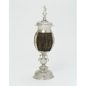 Cup and cover Cup and cover