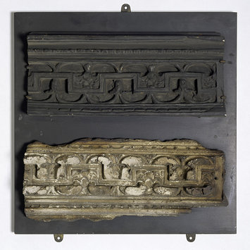 Mould - Mould for a cast-iron fender front Mould - Mould for a cast-iron fender front