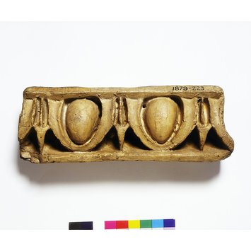 Moulding Moulding