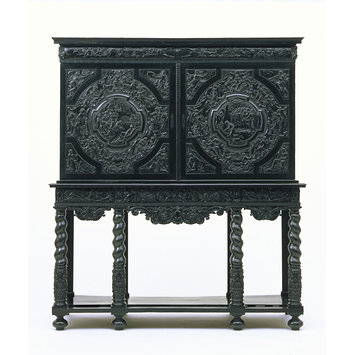 Cabinet on stand - The Endymion Cabinet Cabinet on stand - The Endymion Cabinet