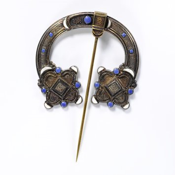 Brooch Brooch
