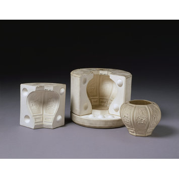 Mould Mould