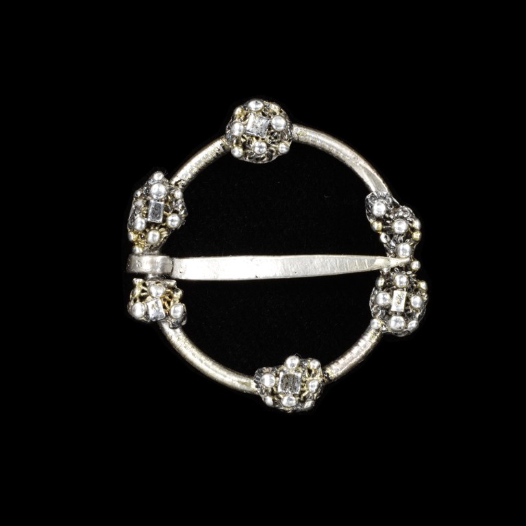 Ring brooch V&A Search the Collections
