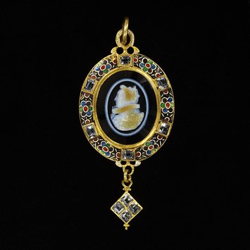 Pendant Pendant