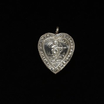 Locket Locket
