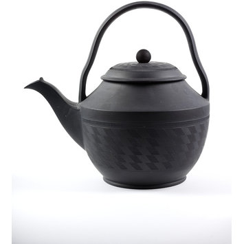 Tea kettle and cover Tea kettle and cover