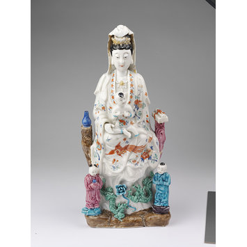 Figure - The Bodhisattva Guanyin in her aspect as the 'bringer of sons' Figure - The Bodhisattva Guanyin in her aspect as the 'bringer of sons'