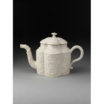 Teapot and cover Teapot and cover