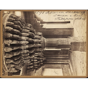 Photograph - Pillar in Throne of Dewan-i-Kass Futtipore Sikri Photograph - Pillar in Throne of Dewan-i-Kass Futtipore Sikri