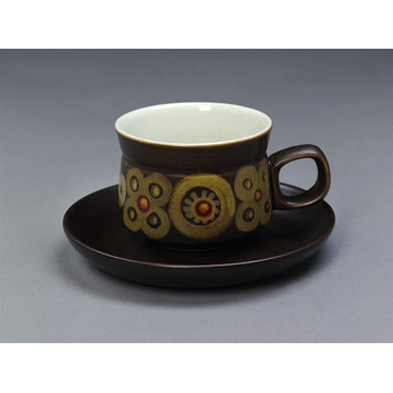 Tea cup and saucer - Arabesque Tea cup and saucer - Arabesque