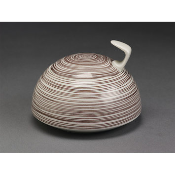 Sugar bowl and cover Sugar bowl and cover