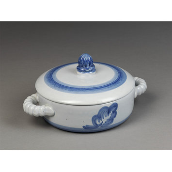 Tureen and cover Tureen and cover
