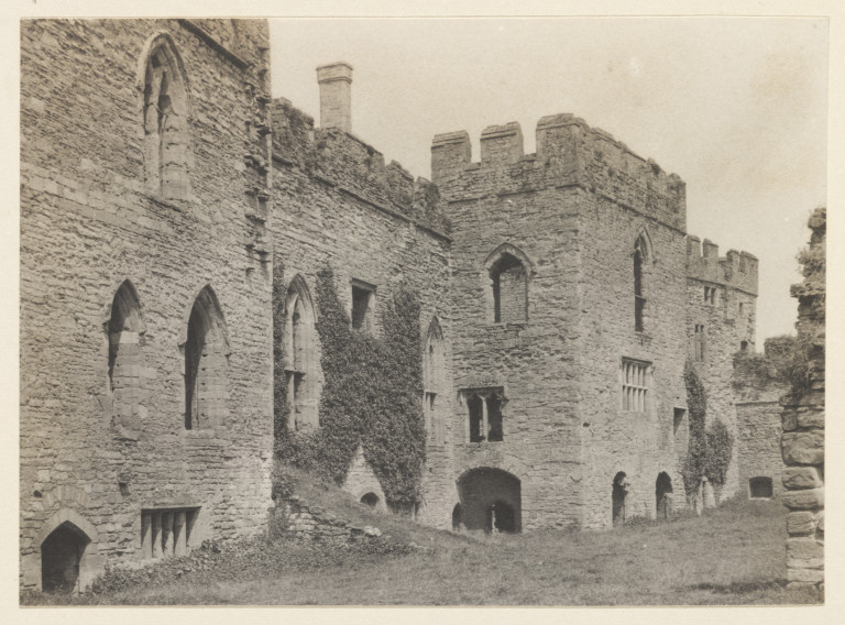 FileLudlow Castle, Shropshire (O55633).jpg Wikimedia Commons