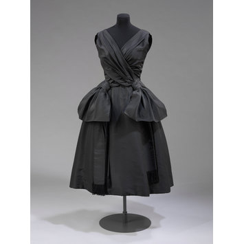 Evening dress | Bohan, Marc | V&A Search the Collections