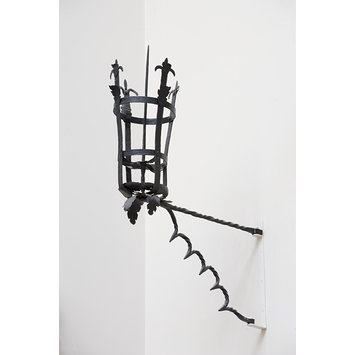Cresset Cresset