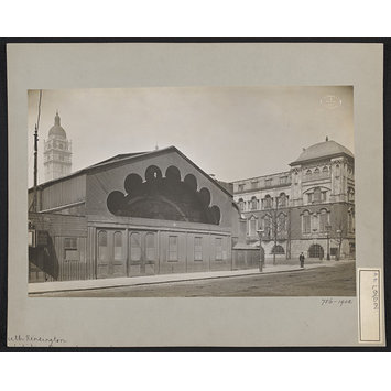 Photograph - South Kensington, Entrance of the Royal Horticultural Gardens, Exhibition Road Photograph - South Kensington, Entrance of the Royal Horticultural Gardens, Exhibition Road