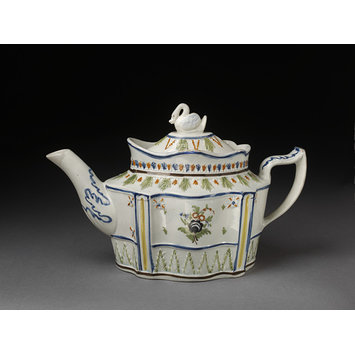 Teapot and cover Teapot and cover
