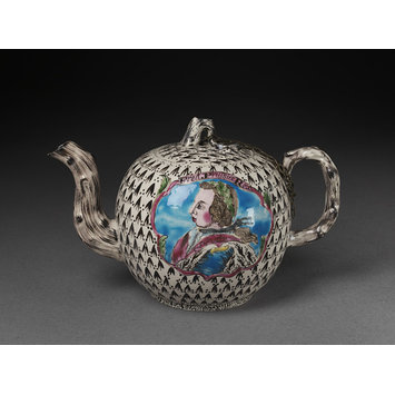 Teapot and cover Teapot and cover