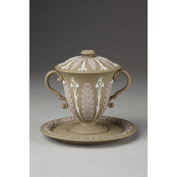 Cup, cover and stand Cup, cover and stand