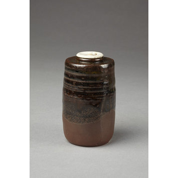 Tea caddy and lid Tea caddy and lid
