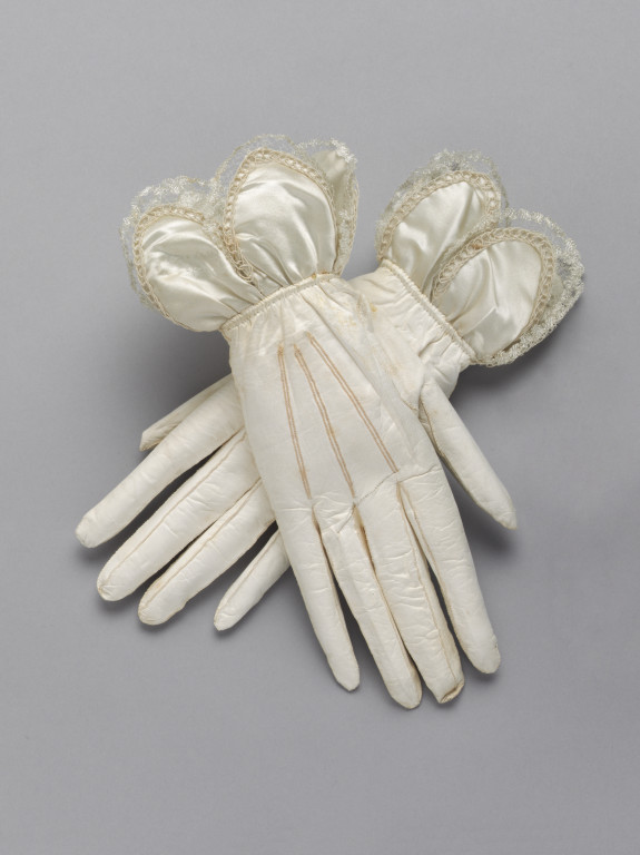 wedding gloves uk