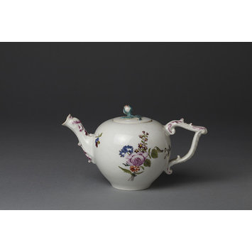Teapot and cover Teapot and cover