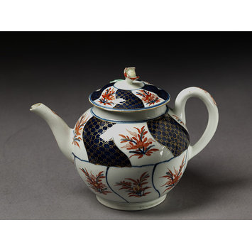 Teapot and cover Teapot and cover