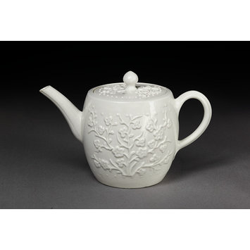 Teapot and cover Teapot and cover