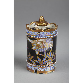 Match pot and cover Match pot and cover