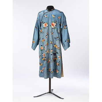 Robe | V&A Search the Collections