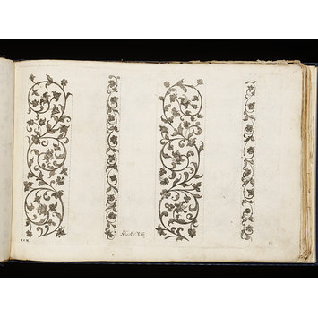 Design for embroidery - Kunst-und Fleiss-übende Nadel-Ergötzungen oder neu- erfundenes Neh- und Stick-Buch Design for embroidery - Kunst-und Fleiss-übende Nadel-Ergötzungen oder neu- erfundenes Neh- und Stick-Buch